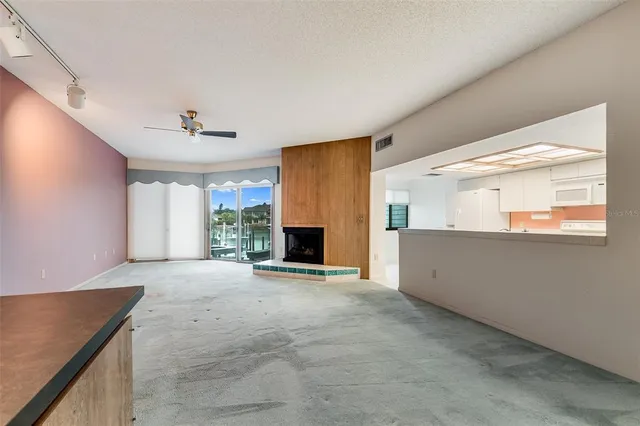 $809,000 | 900 Pinellas Bayway South, Unit 109, Tierra Verde, FL 33715