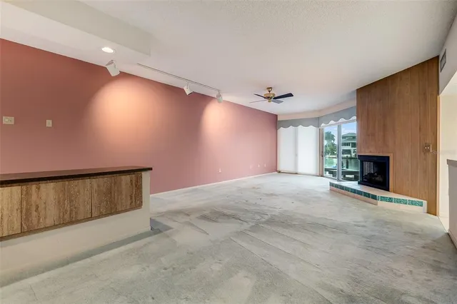 $809,000 | 900 Pinellas Bayway South, Unit 109, Tierra Verde, FL 33715