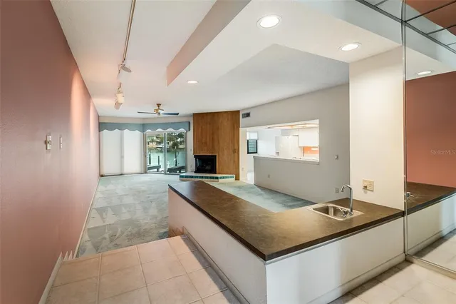 $809,000 | 900 Pinellas Bayway South, Unit 109, Tierra Verde, FL 33715