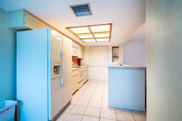 $809,000 | 900 Pinellas Bayway South, Unit 109, Tierra Verde, FL 33715