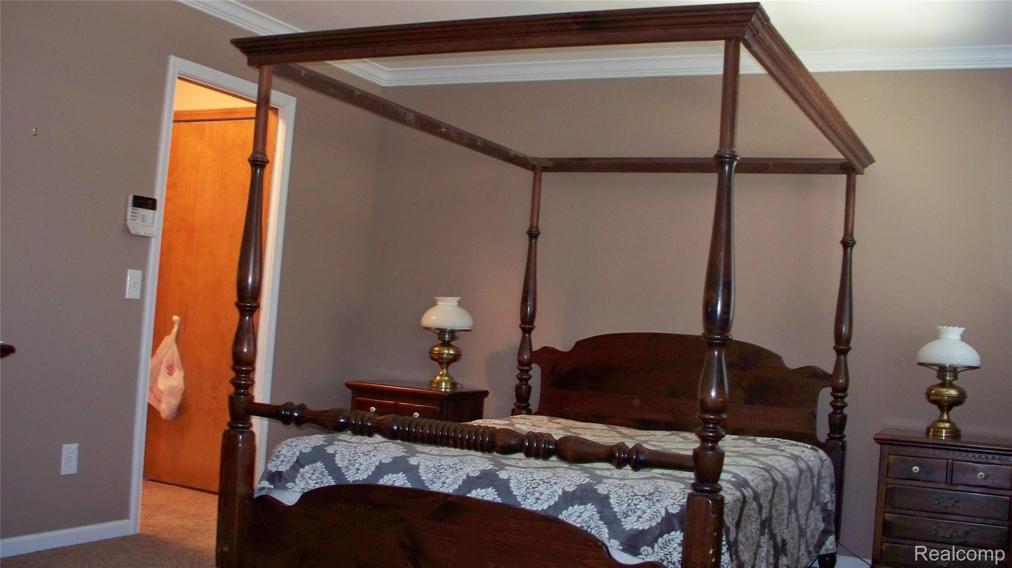 5525 Chicago Road, Unit 3 Warren, MI 48092 - Photo 35 of 53 100_1335.JPG