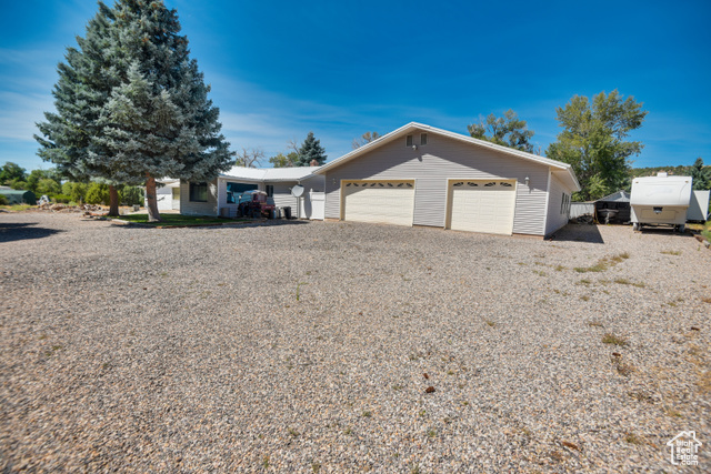 2373 East 190 North Beaver, UT 84713 - Photo 42 of 54 Ranch-style house with driveway