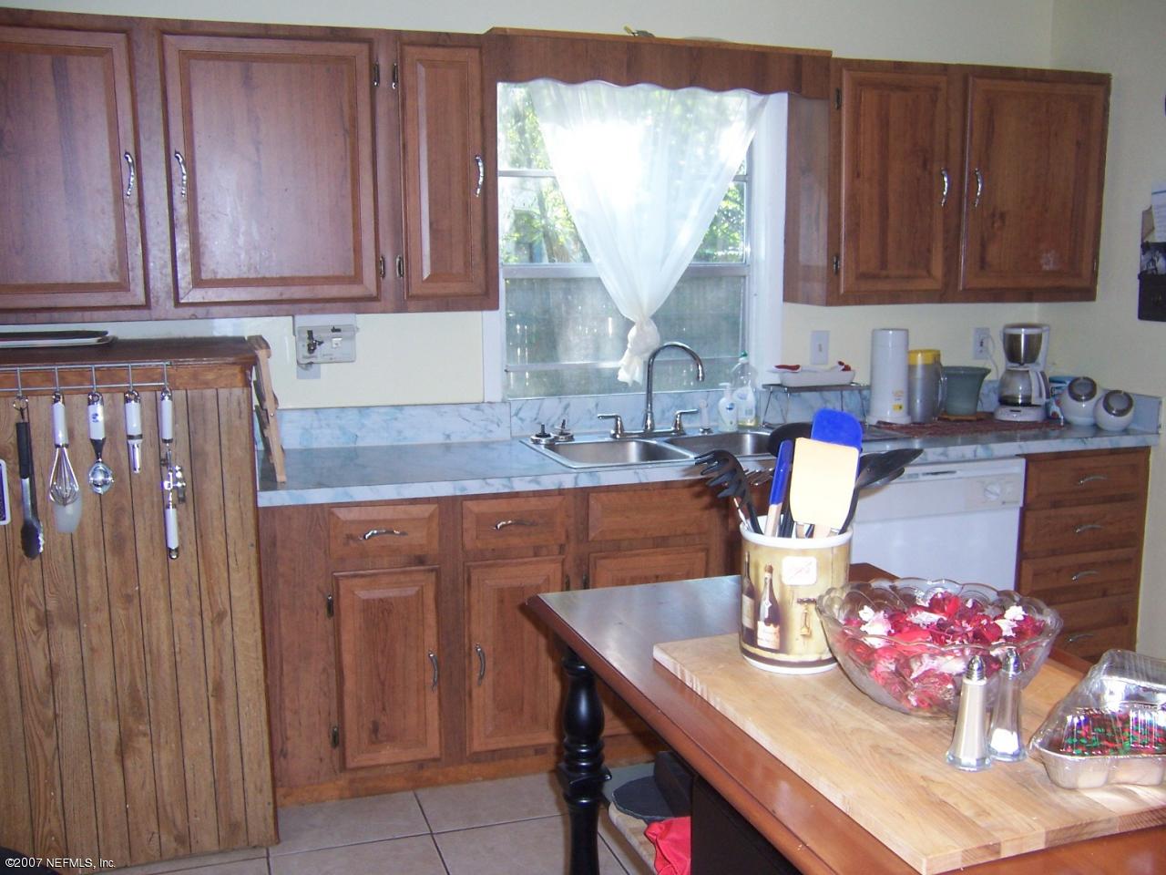 2924 Barrett Road Jacksonville, FL 32246 - Photo 5 of 12 Kitchen 2