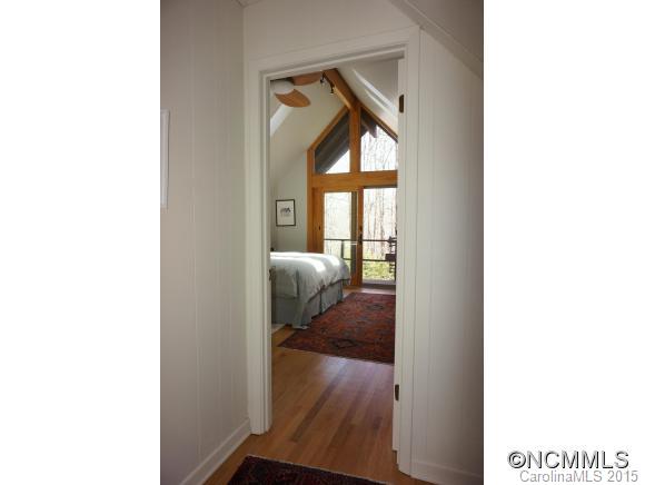 667 Cardinal Road Brevard, NC 28712 - Photo 17 of 24 Gallery Image 17