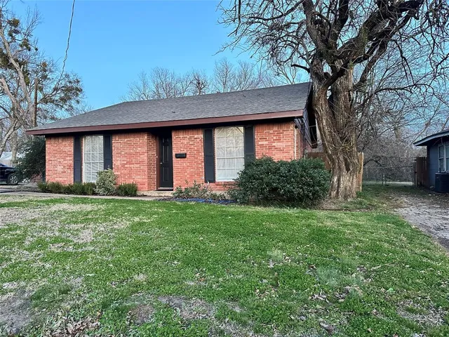 $169,900 | 1206 Earl Street, Commerce, TX 75428