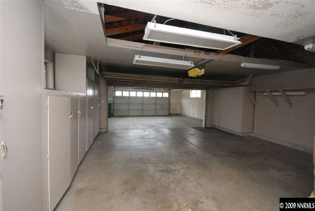 2085 Sharon Way Reno, NV 89509 - Photo 8 of 9 a view of empty room