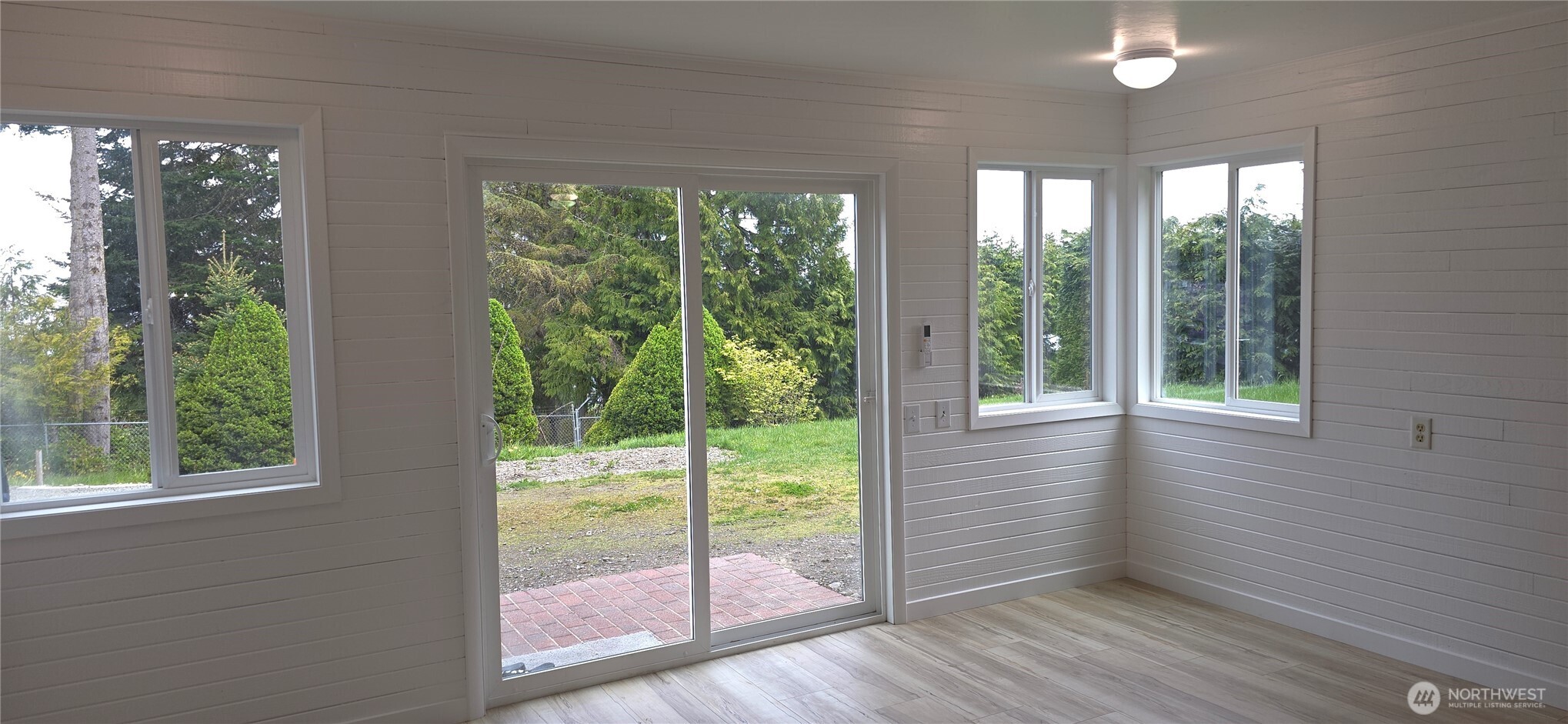 251 Spring View Place, Unit B Sequim, WA 98382 - Photo 6 of 23