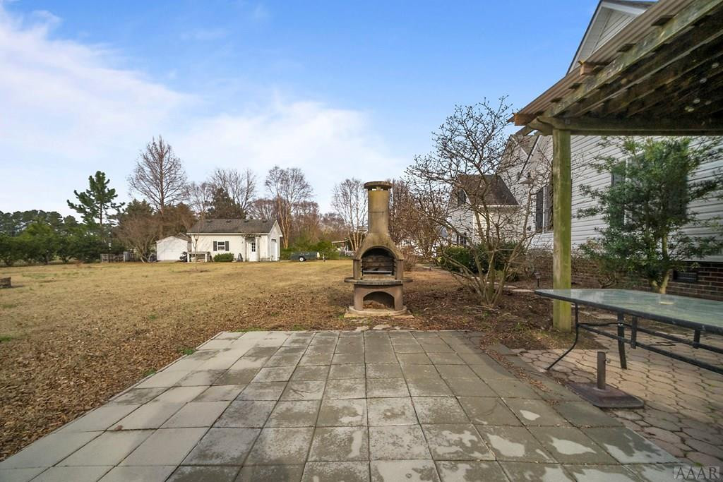 1231 Brickhouse Point Road Elizabeth City, NC 27909 - Photo 11 of 57 Patio with Pergola