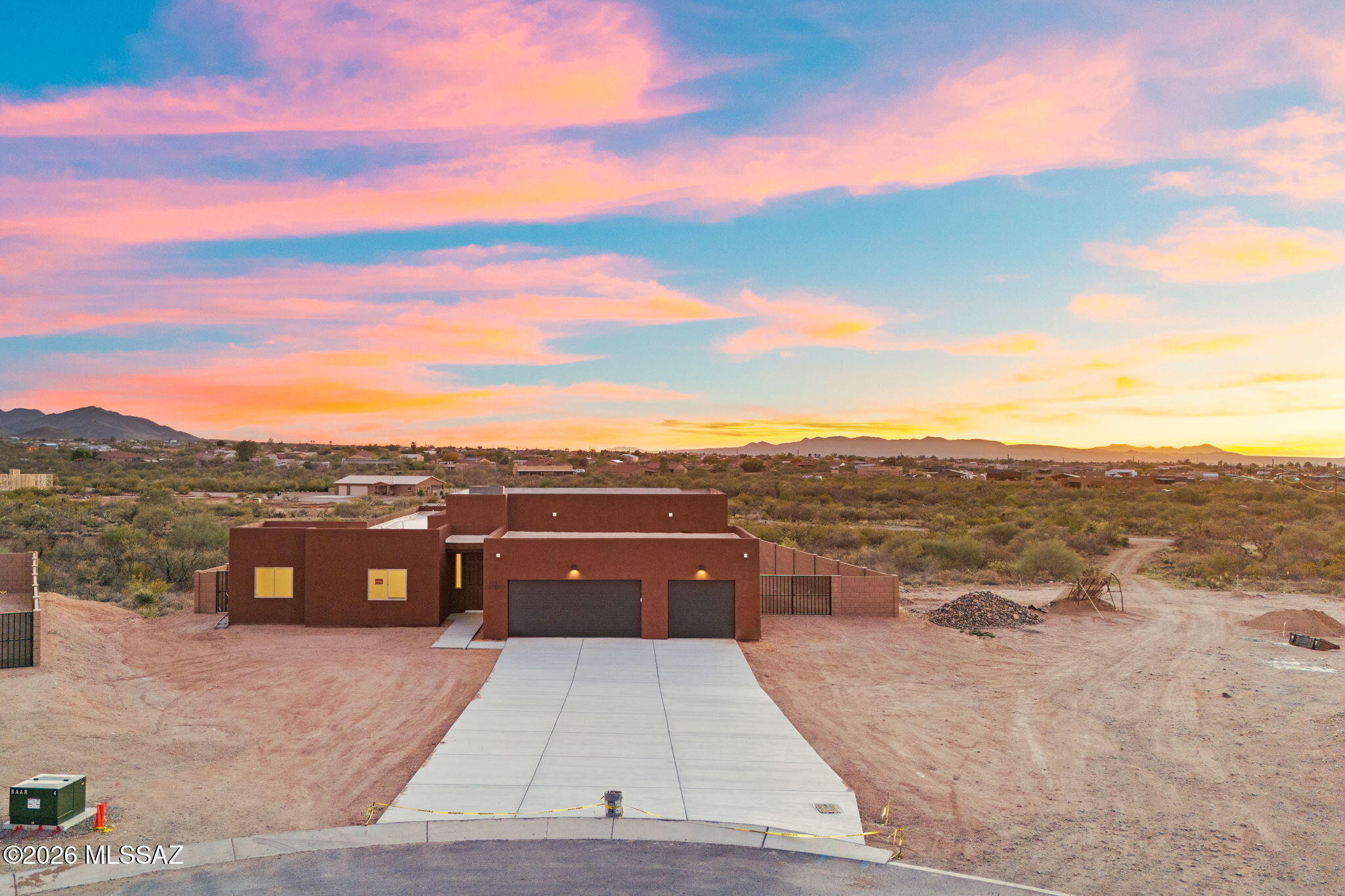 1132 North Range Rider Place Vail, AZ 85641 - Photo 1 of 51