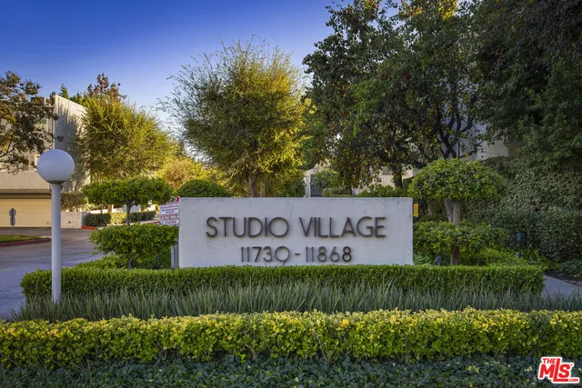 $799,000 | 11732 Moorpark Street, Unit I, Studio City, CA 91604
