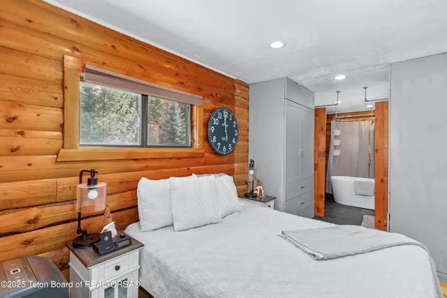 $649,000 | 704 Sunset Drive, Alpine, WY 83128