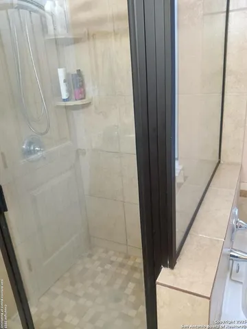 $2,000 | 200 Scenic Crest, Lakehills, TX 78063