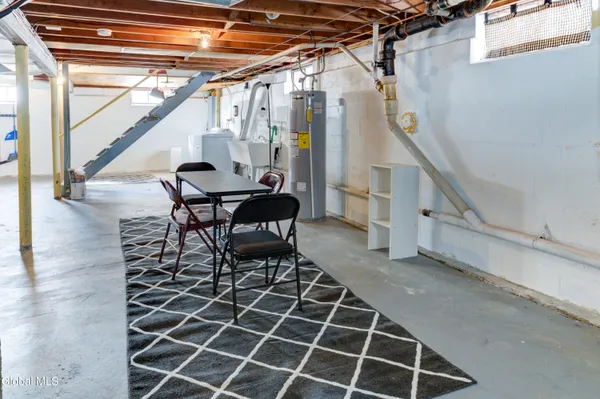 $229,900 | 647 Beaumond Place, Deerfield, NY 13502