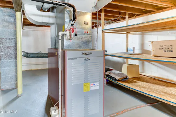 $229,900 | 647 Beaumond Place, Deerfield, NY 13502