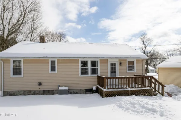 $229,900 | 647 Beaumond Place, Deerfield, NY 13502