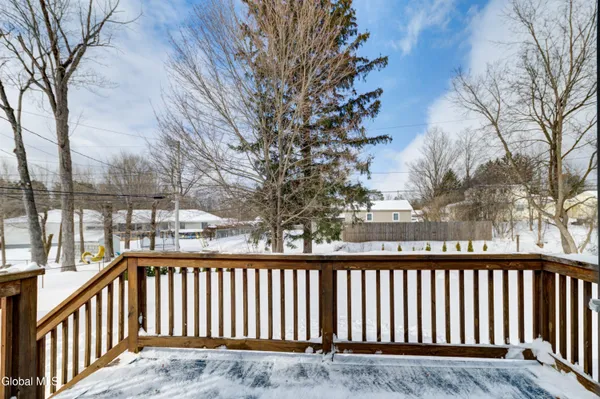 $229,900 | 647 Beaumond Place, Deerfield, NY 13502