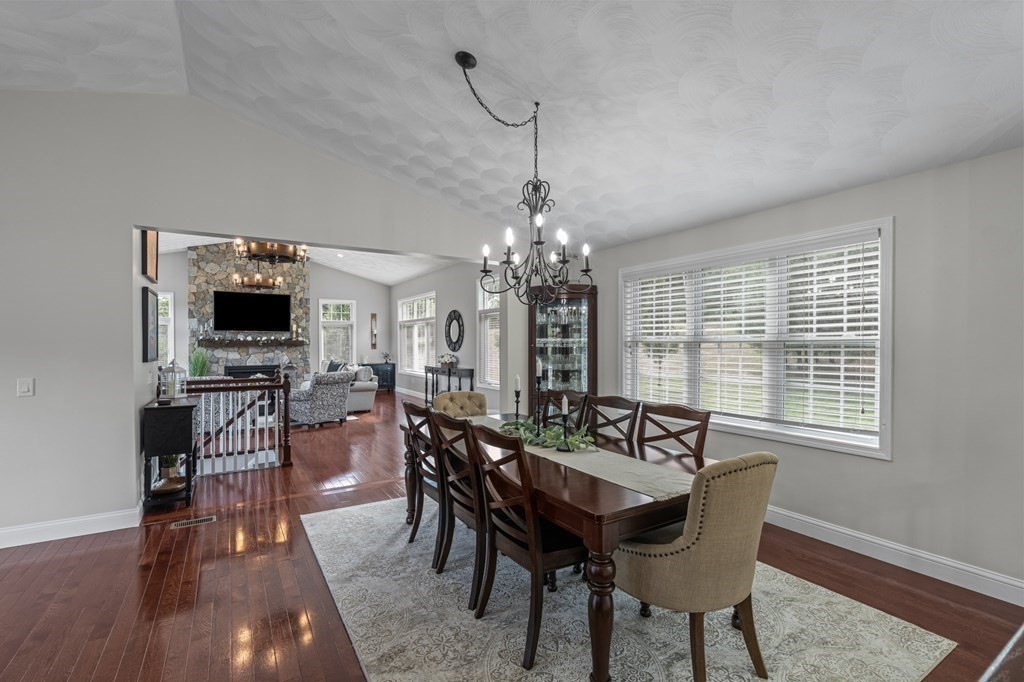 44 Reynolds Road Glocester, RI 02814 - Photo 12 of 42