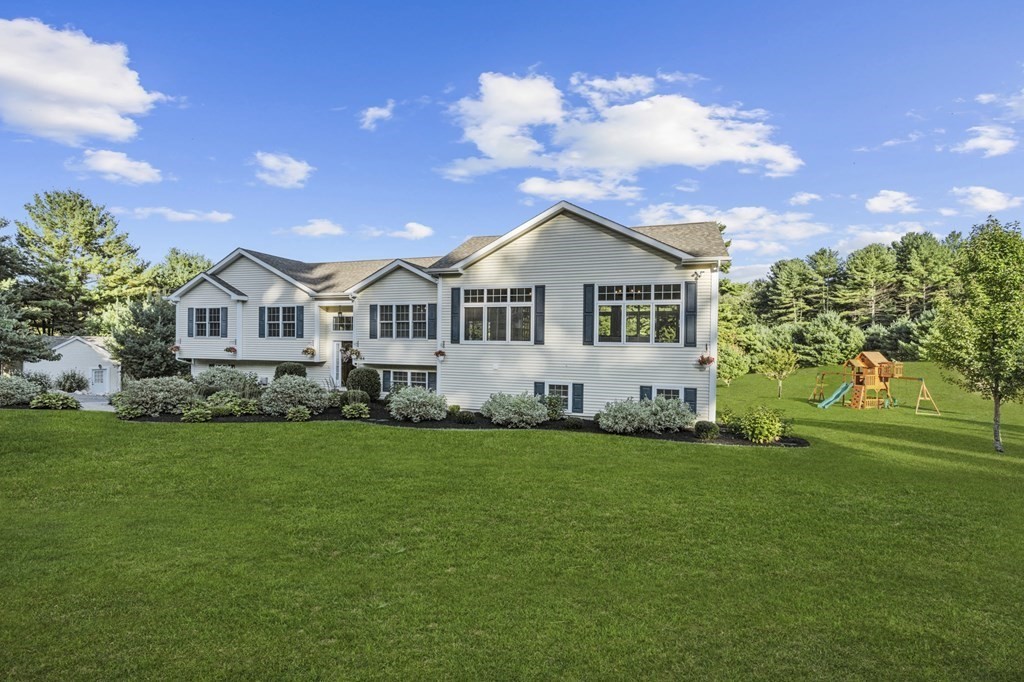 44 Reynolds Road Glocester, RI 02814 - Photo 2 of 42