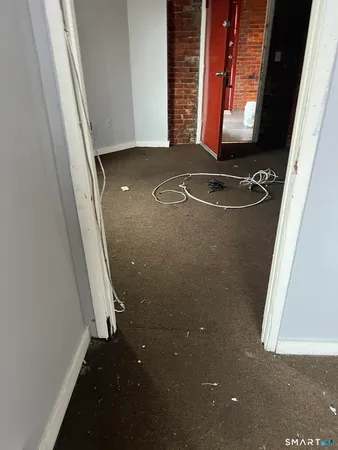 $369,999 | 114-116 Mather Street, Hartford, CT 06120