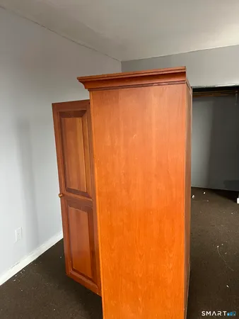 $369,999 | 114-116 Mather Street, Hartford, CT 06120