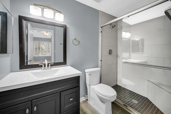 $2,690 | 3473 Ravinia Circle, Aurora, IL 60504