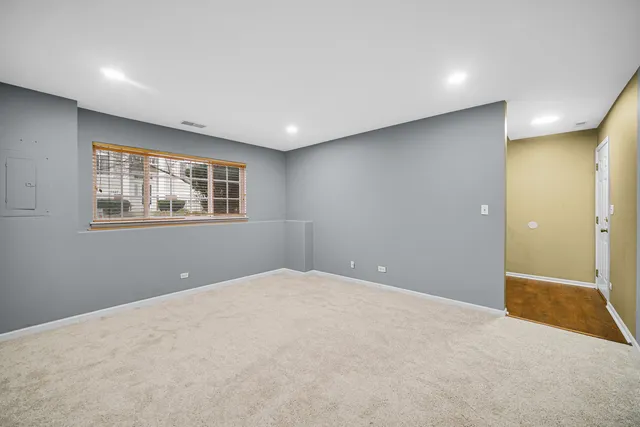 $2,695 | 3473 Ravinia Circle, Aurora, IL 60504