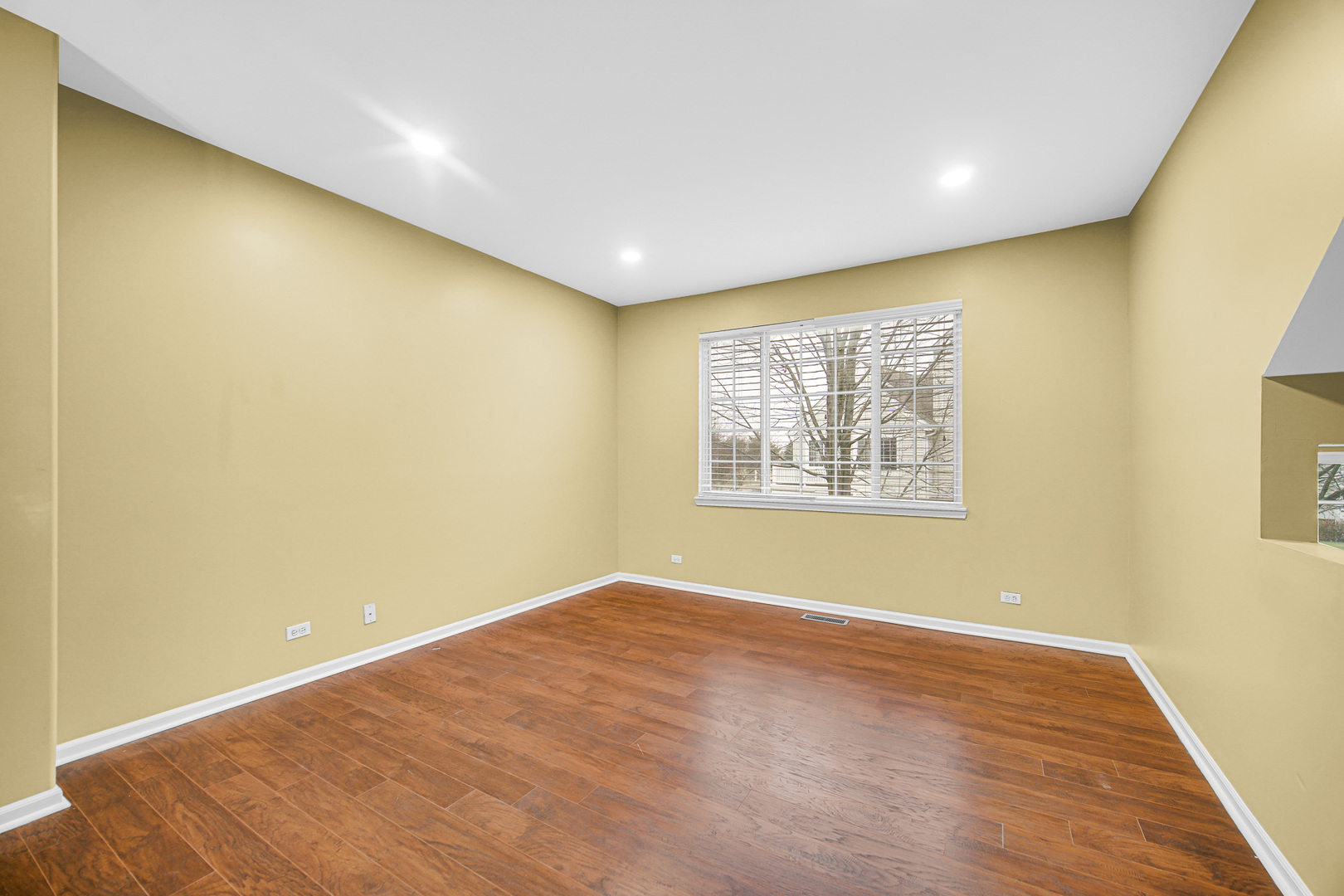 3473 Ravinia Circle Aurora, IL 60504 - Photo 4 of 26