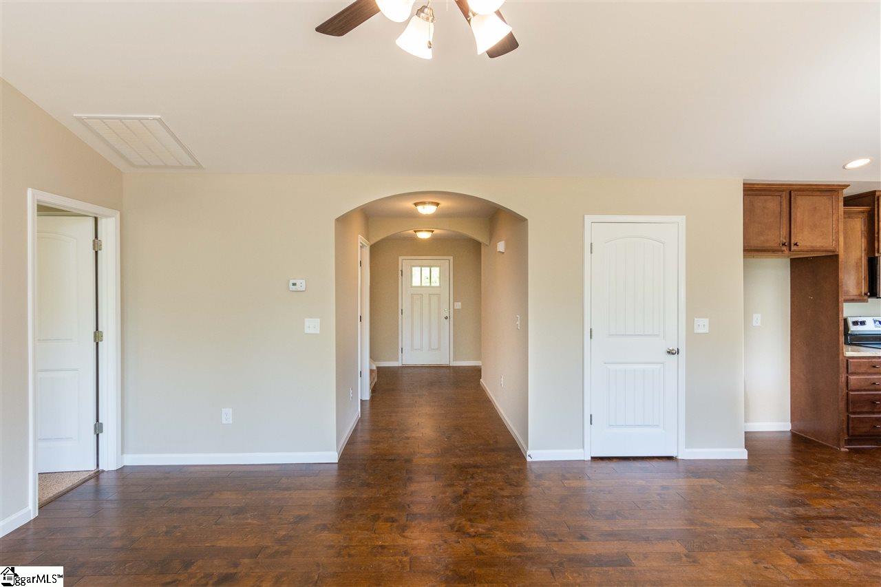 113 Lyman Lake Road Lyman, SC 29365 - Photo 12 of 26