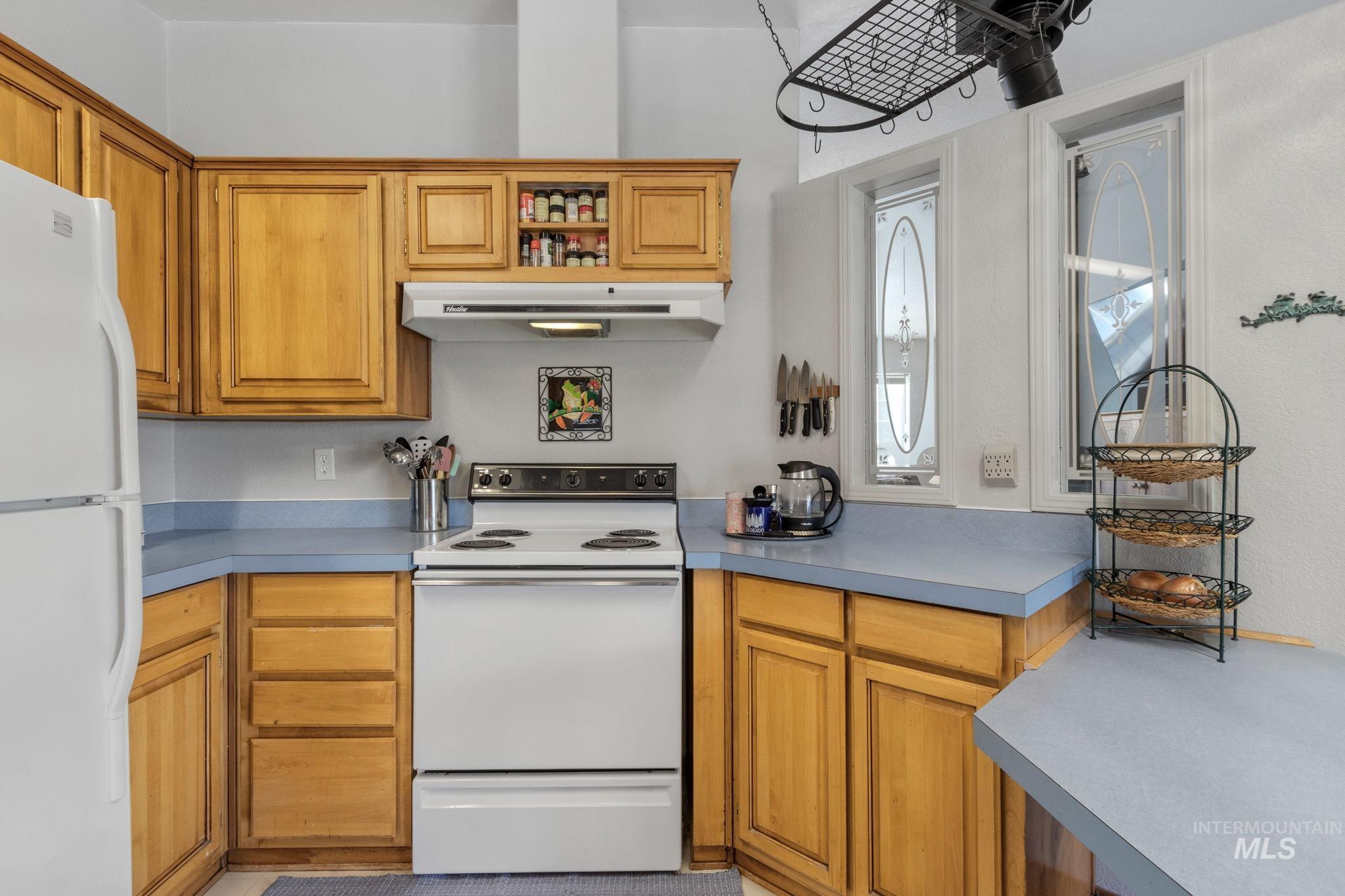 142 Mores Creek Rim Road Boise, ID 83716 - Photo 17 of 32