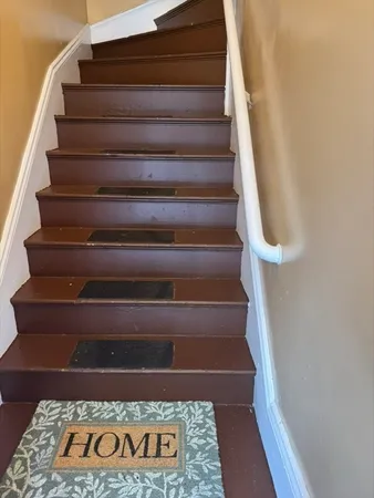 a view of entryway
