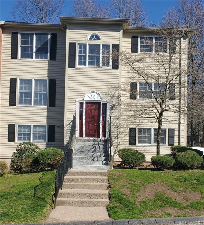 41 Crown Ridge, Unit 41 Newington, CT 06111 - Photo 1 of 1 Gallery Image 1