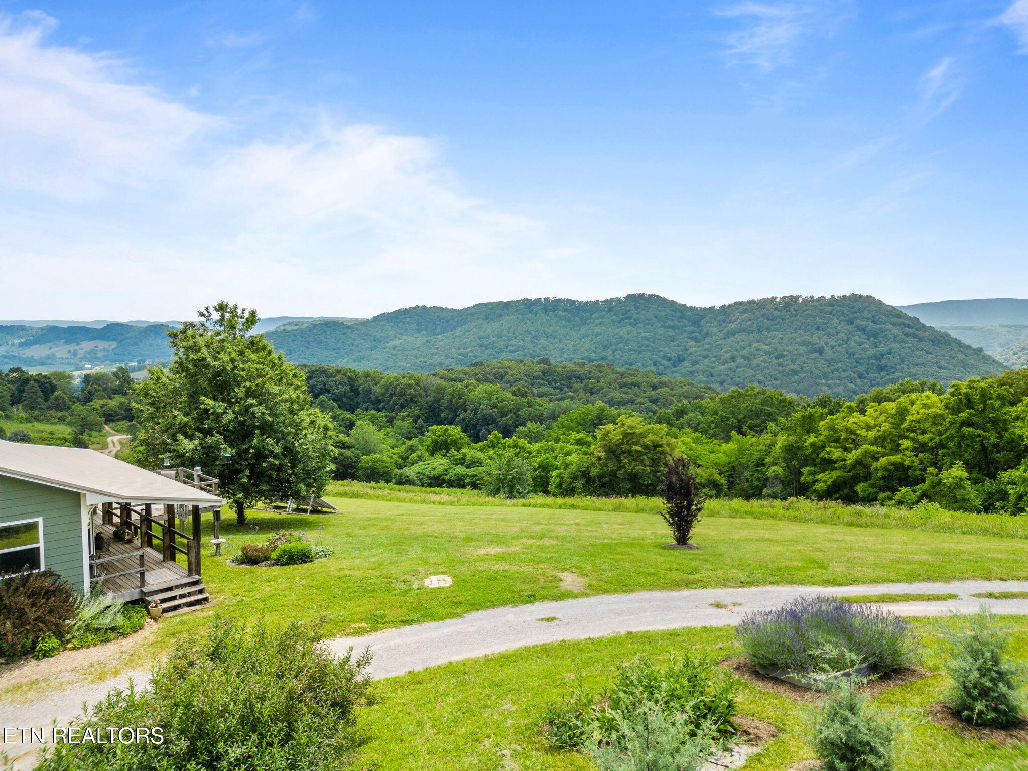 16-web-or-mls-DJI_0597