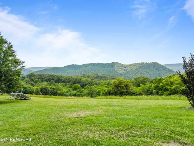 $340,000 | 891 New Harvest Road, Washburn, TN 37888