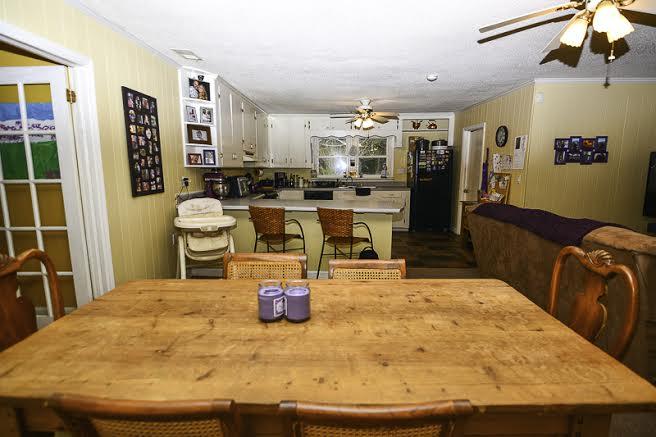 2005 State Rd S-38-174 Holly Hill, SC 29059 - Photo 11 of 18 dinette - Copy