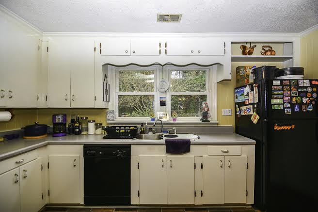 2005 State Rd S-38-174 Holly Hill, SC 29059 - Photo 15 of 18 kitchen - Copy