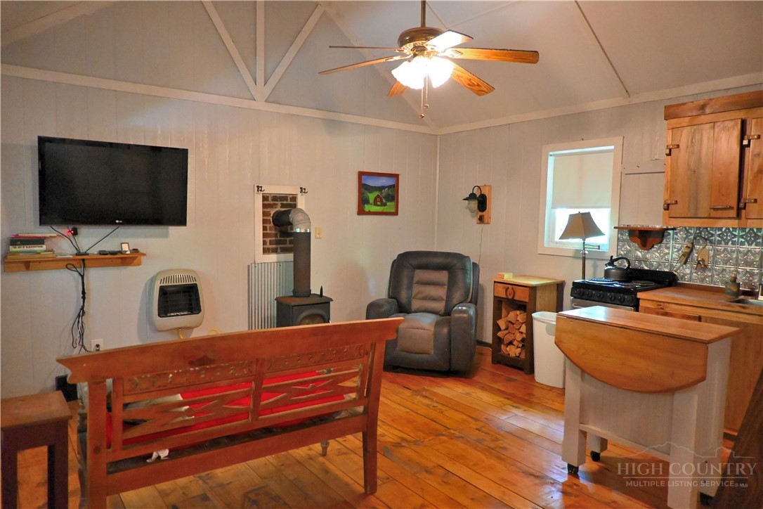 463 Fairview Church Road Lansing, NC 28643 - Photo 23 of 49