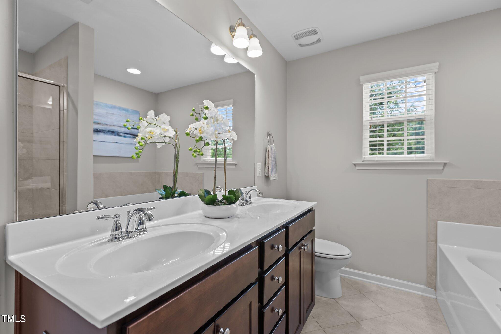 948 Consortium Drive Raleigh, NC 27603 - Photo 20 of 42 39-web-or-mls-2N6A6157