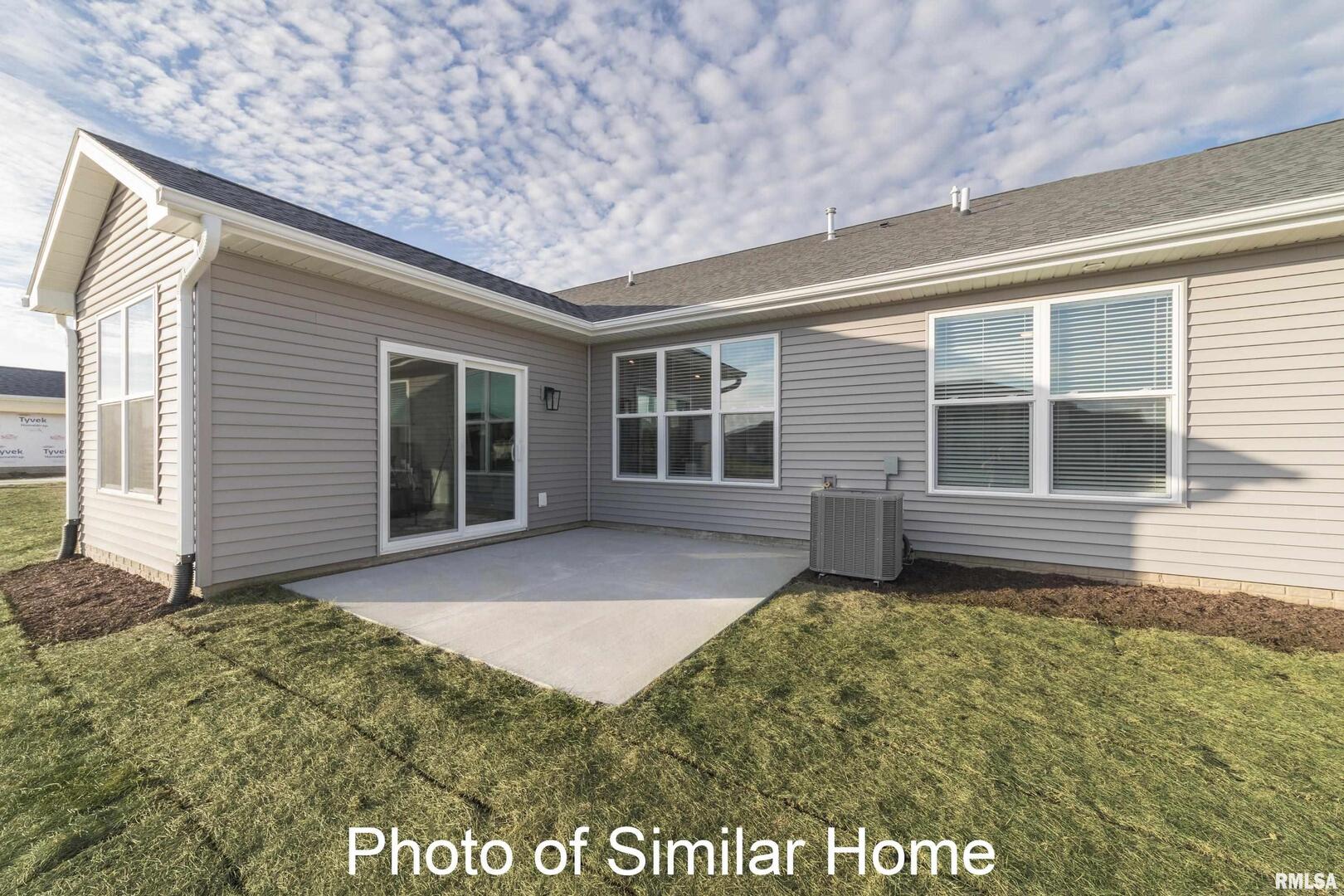 449 North 2nd Street Eldridge, IA 52748 - Photo 28 of 30 a view of house with backyard