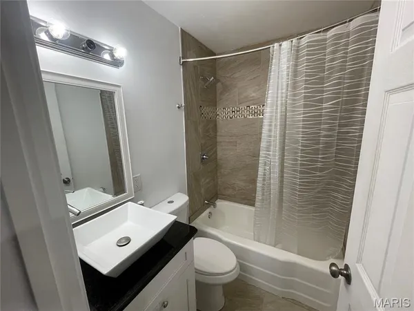 $1,350 | 23 Kinder Street, Cahokia, IL 62206