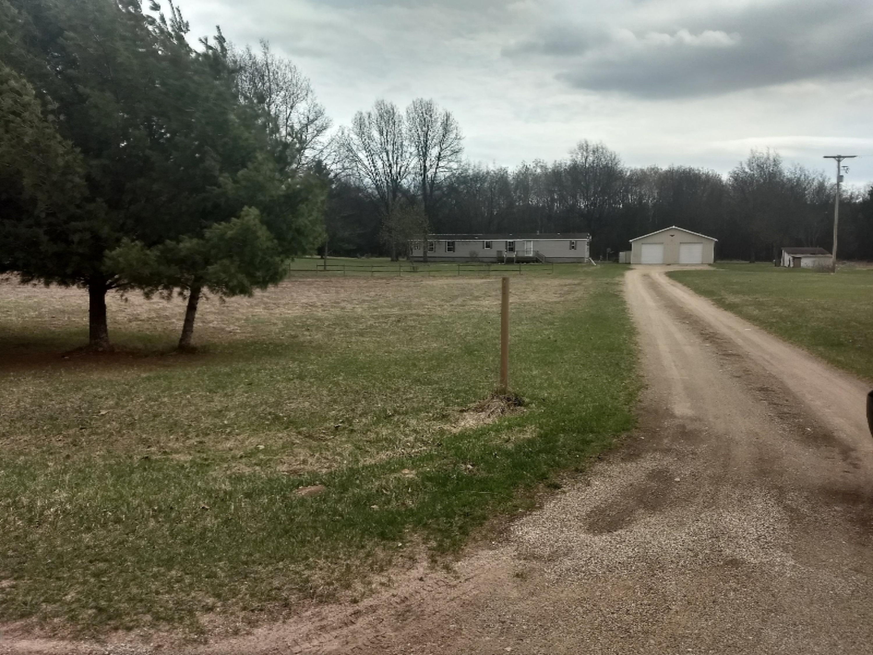 11075 South River Road Evart, MI 49631 - Photo 3 of 37 IMG_20180502_143634789_HDR