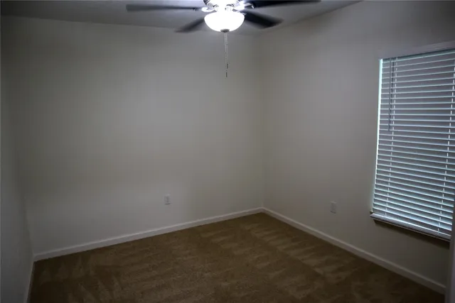 $1,600 | 621 North Street, Crosby, TX 77532