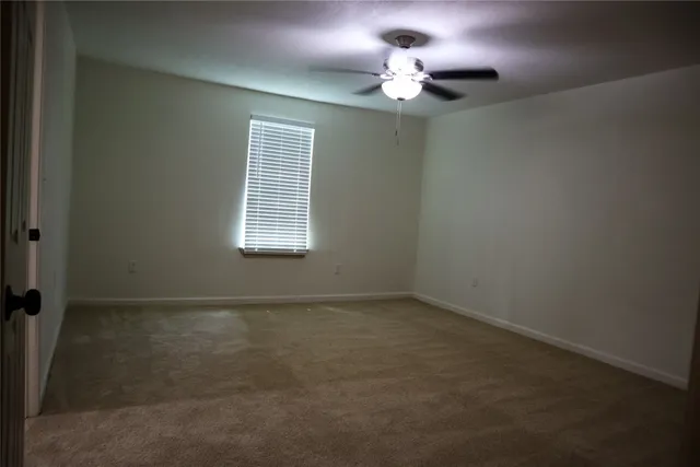 $1,600 | 621 North Street, Crosby, TX 77532