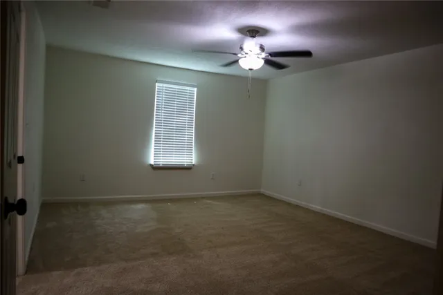 $1,600 | 621 North Street, Crosby, TX 77532