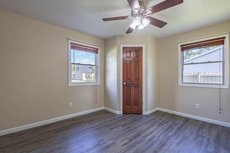 722 Capitol Road Valparaiso, IN 46385 - Photo 22 of 36 800x533
