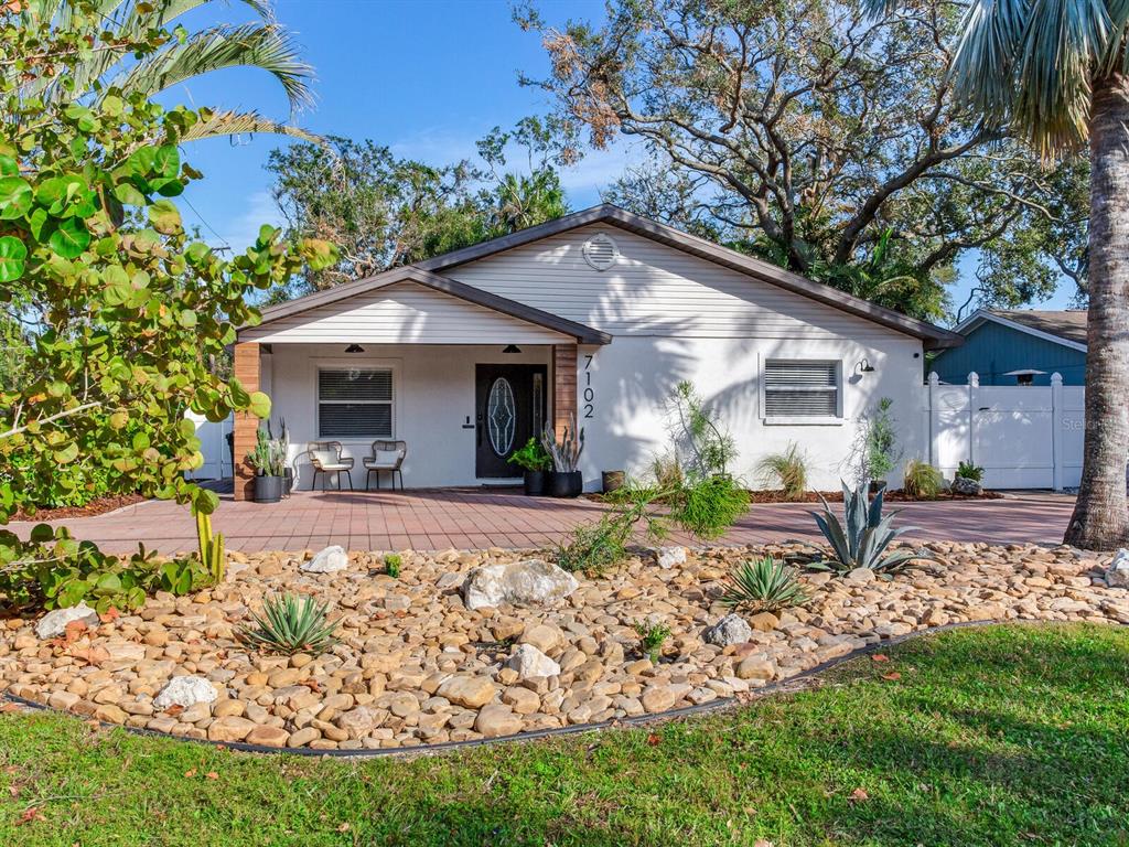 7102 South Shamrock Road Tampa, FL 33616 - Photo 1 of 1