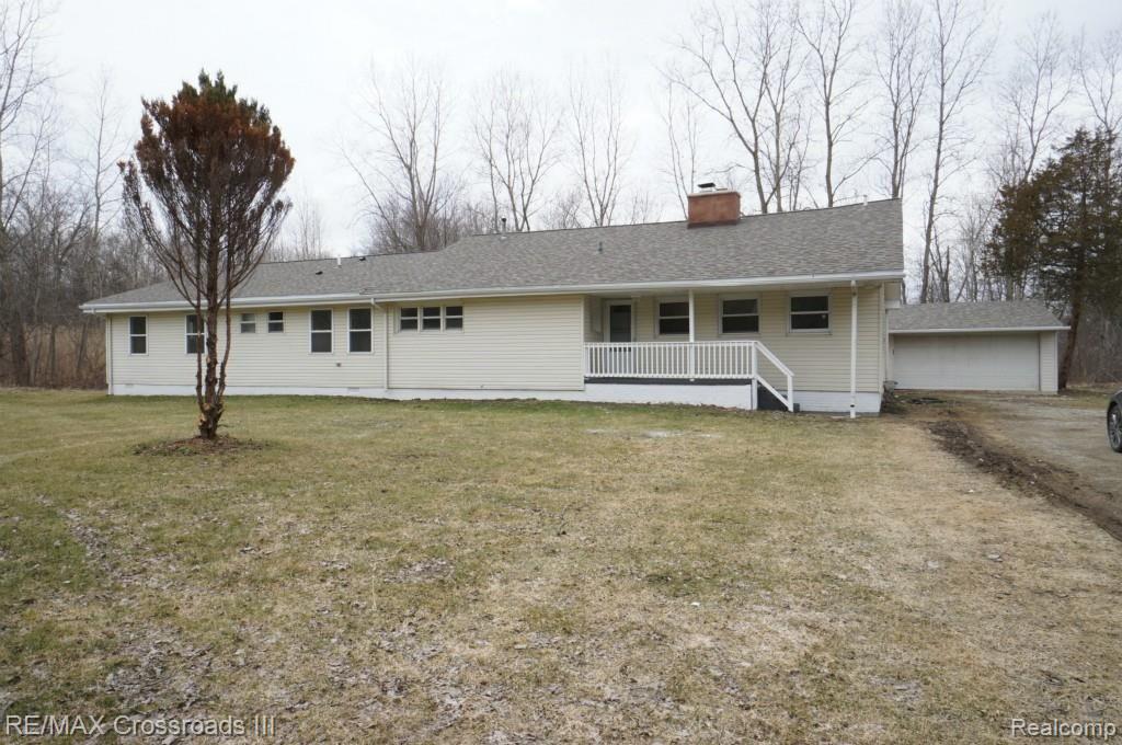 24850 Elwell Road Belleville, MI 48111 - Photo 1 of 14 DSC00624.jpg
