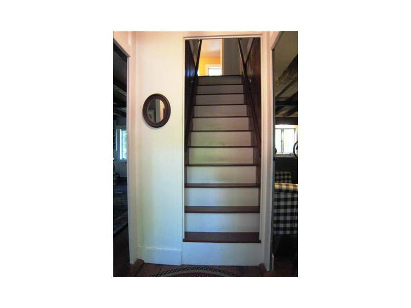 286 Hallowell Road Pownal, ME 04069 - Photo 10 of 35 Interior Space/Layout.