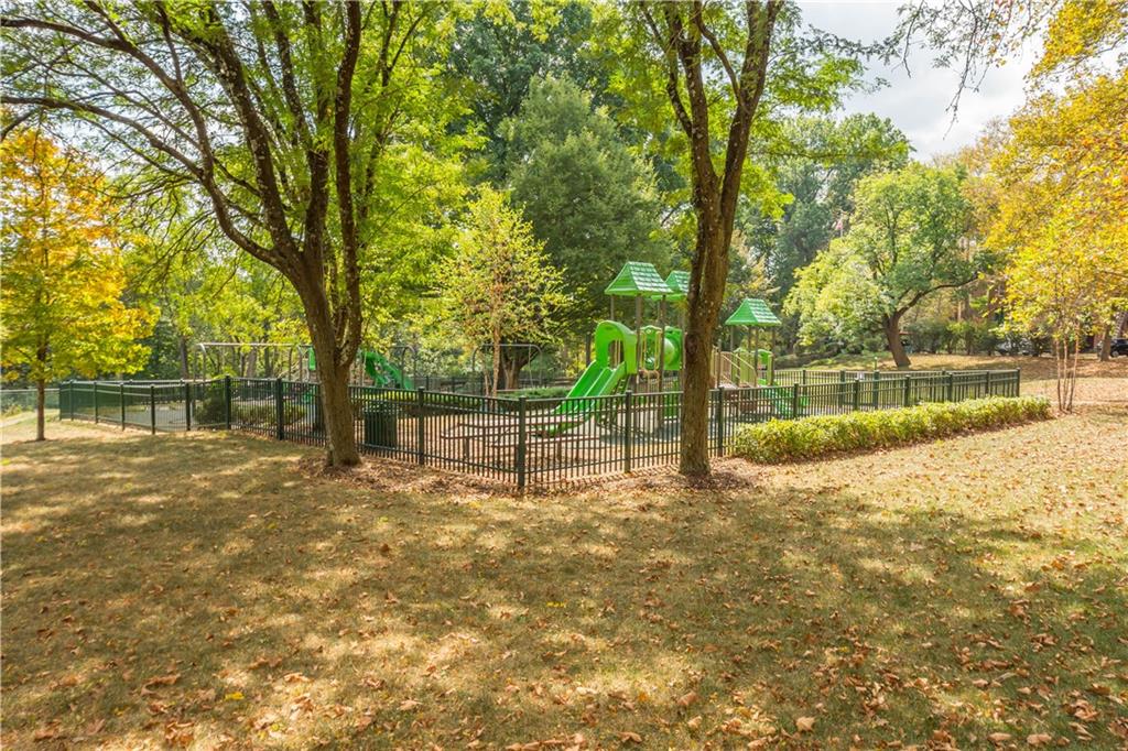 426 Bigham Street Pittsburgh, PA 15211 - Photo 25 of 31