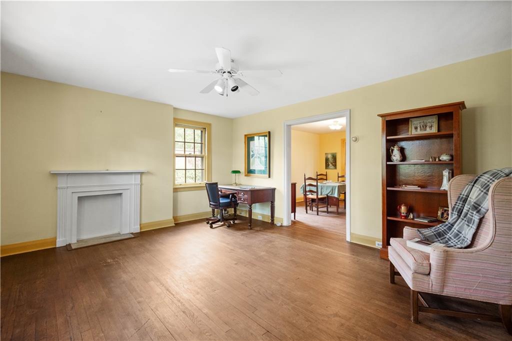 426 Bigham Street Pittsburgh, PA 15211 - Photo 4 of 31