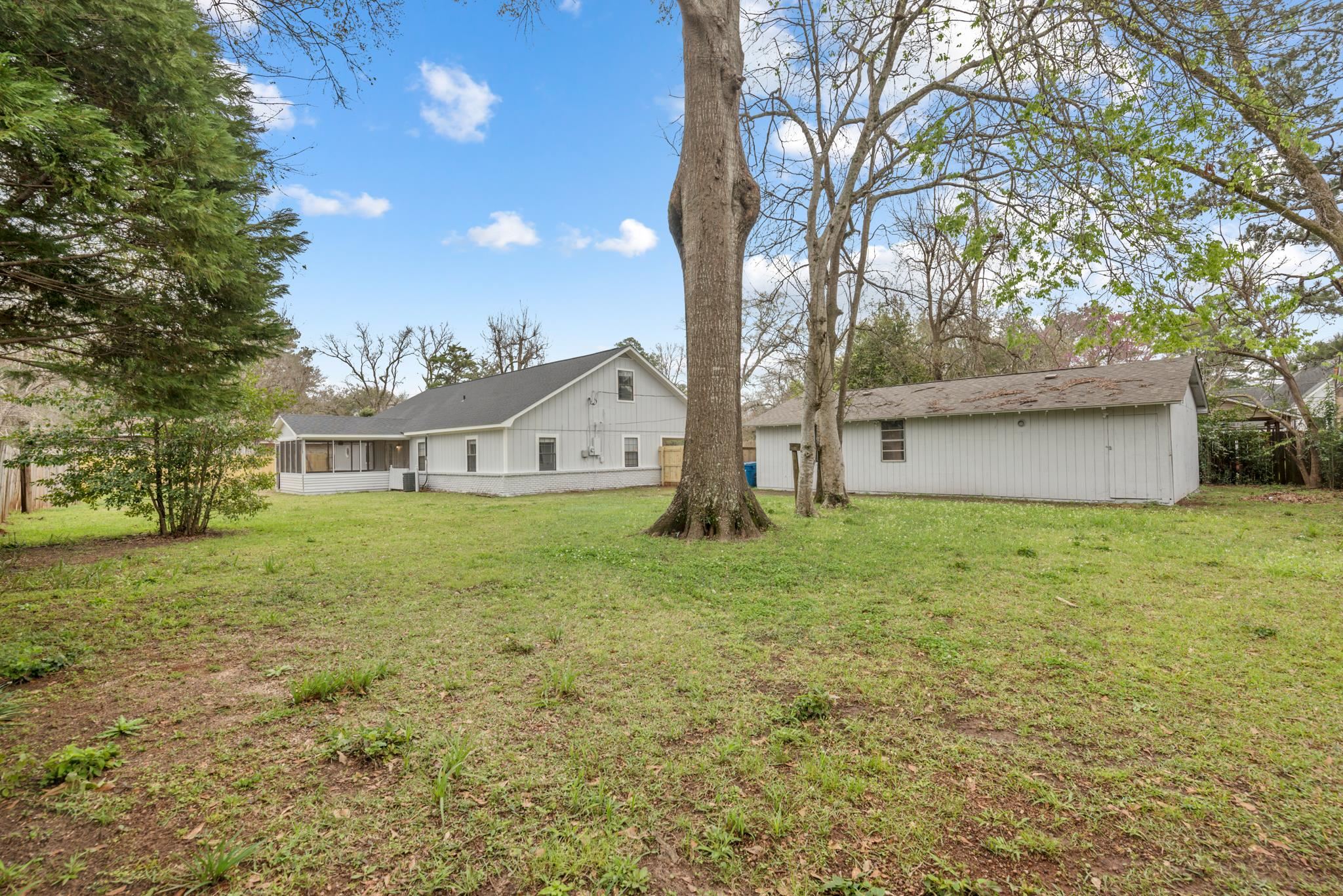 315 East Clinton Street Jackson, AL 36545 - Photo 27 of 30